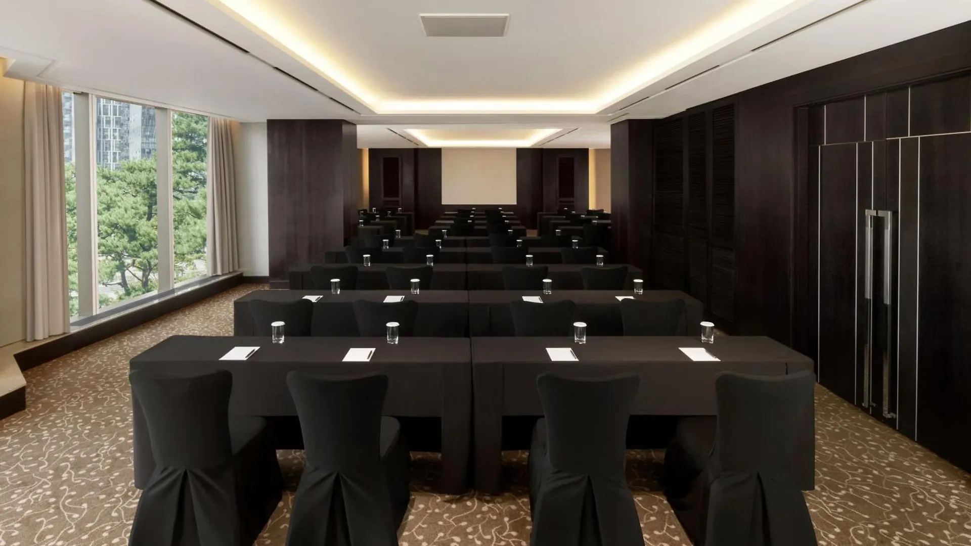 Sheraton Grand Incheon Hotel 5*,