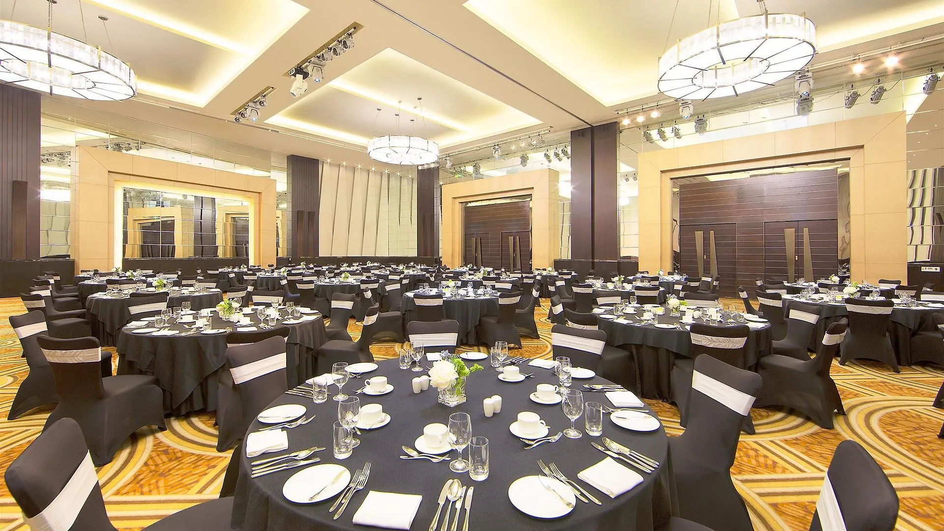 Sheraton Grand Incheon Hotel 5*,