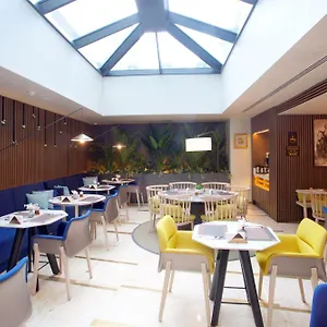 Hampton By Hilton Old Hotel Istanbul